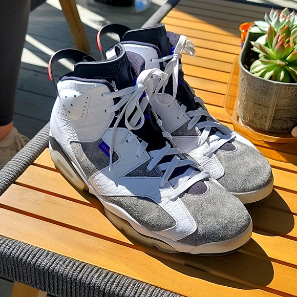 Jordan Other - Air Jordan Retro 6 Flight Nostalgia size 13